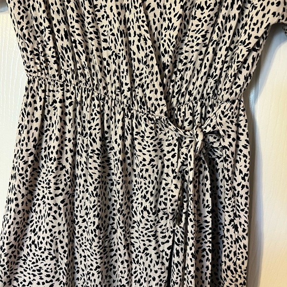 NEW Z Supply Torre Mini Leopard Print Wrap Dress Size XS - Picture 7 of 8